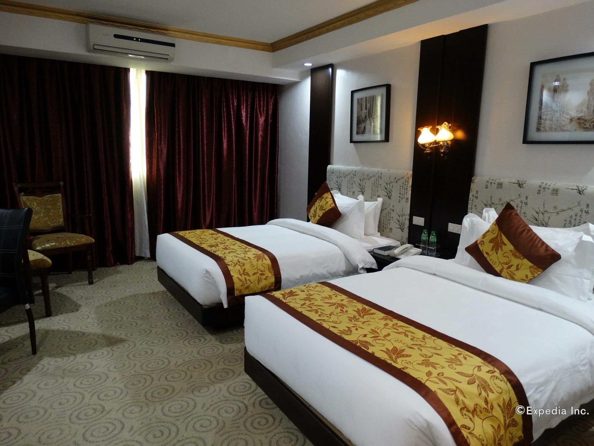 Lido De Paris Hotel Manila Eksteriør billede