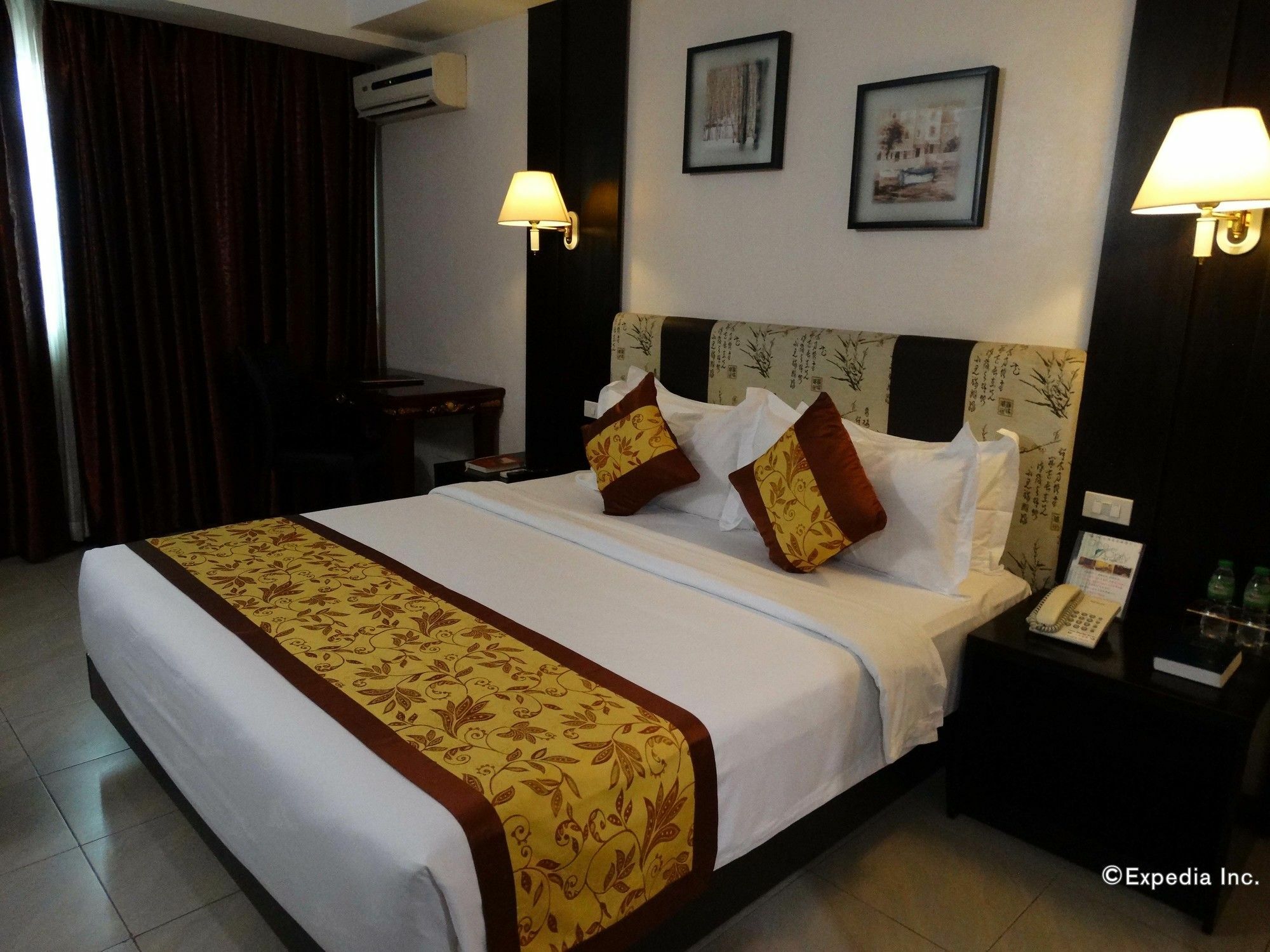 Lido De Paris Hotel Manila Eksteriør billede